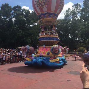 Meet your Posher, Linda